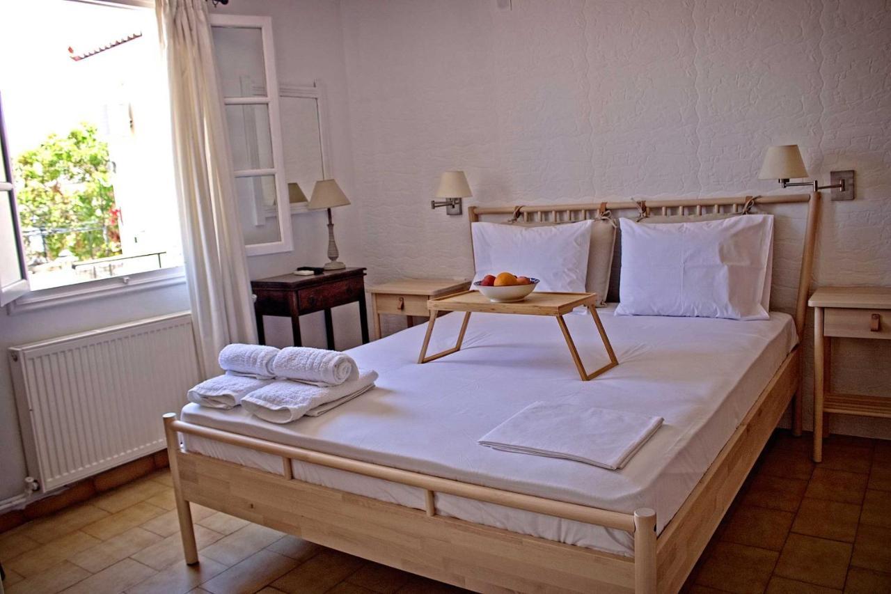 Elena Apartments Ithaca Vathy  Eksteriør billede